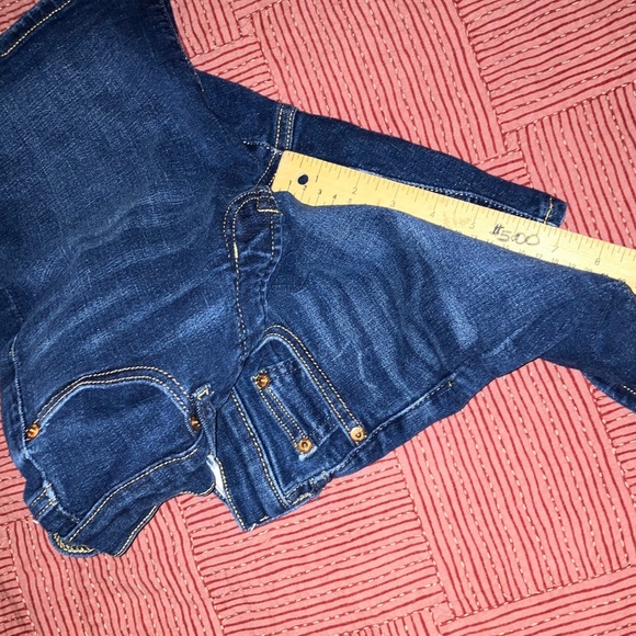 GAP Mid Rise Denim Shorts - Deep Blue women’s waist 26” rise 8.25” inseam 7” - Picture 9 of 12